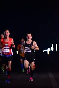 BIB: 40406, 41327
                            <button type="button" onclick="openModal(10108696)" class="btn btn-primary btn-sm float-right btn-popup" data-toggle="modal" data-target=".modal-high-quality">
                        <i class="fas fa-shopping-cart"></i> Add to Cart
                    </button>
                                            <button type="button" onclick="isThisMe(10108696, true)" class="btn btn-success btn-sm float-right btn-popup btn-isme hidden" data-toggle="tooltip" data-placement="bottom" title="นี่คือรูปของคุณใช่ไหม คลิกที่นี่เพื่อเอาเข้าอัลบั้ม">
                        <i class="fas fa-plus"></i> Add to album
                    </button>
                    <button type="button" onclick="isThisMe(10108696, false)" class="btn btn-warning btn-sm float-right btn-popup btn-isnotme hidden">
                        <i class="fas fa-ban"></i> Remove from album
                    </button>